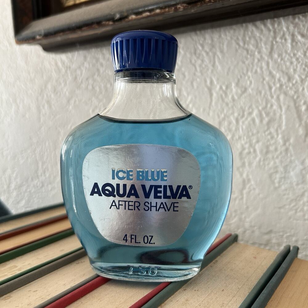 Vintage Aqua Velva After Shave Ice Blue Cooling 4 Oz Glass Bottle